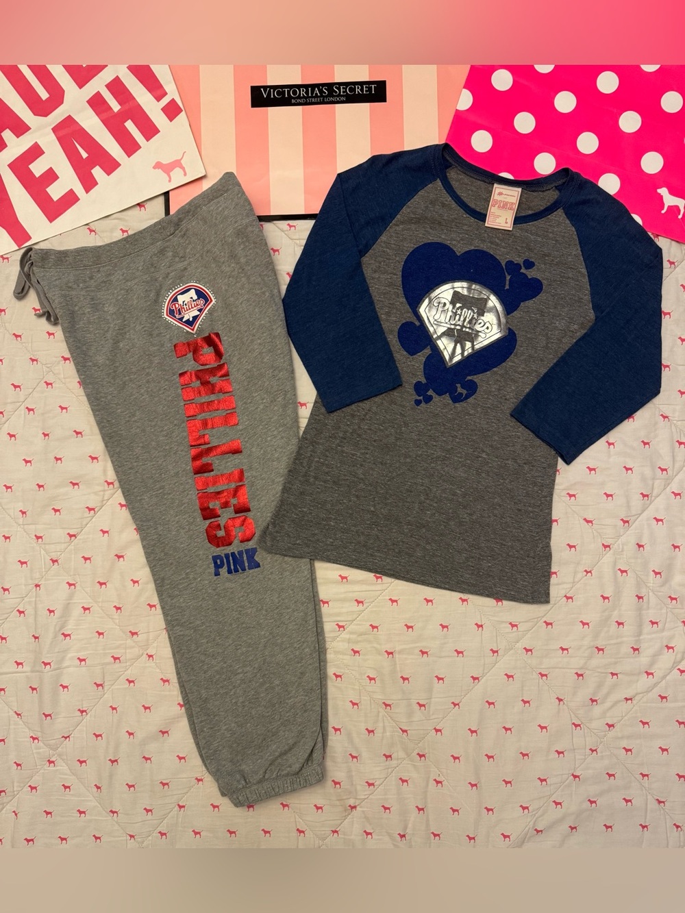 VS PINK VINTAGE Y2K SET PHILADELPHIA PHILLIES BLING SWEATPANTS & BASEBALL TEE LG